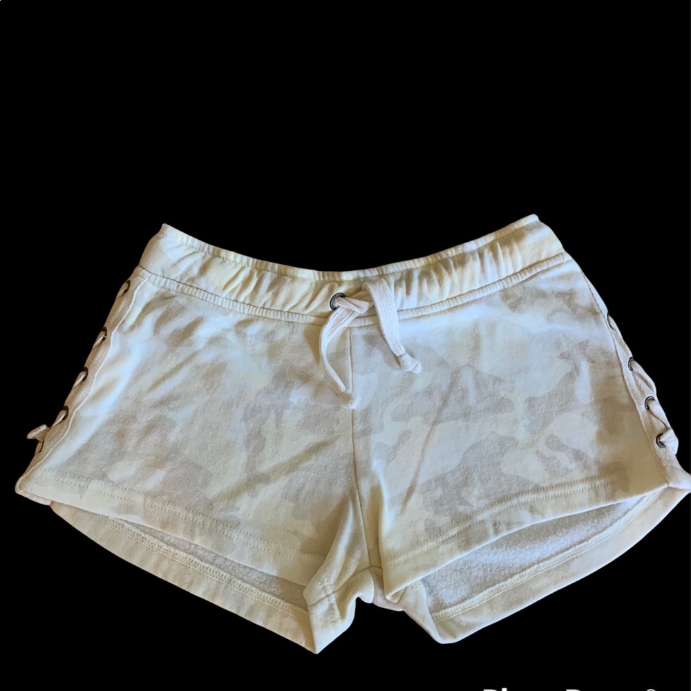 Vintage Havana Cream & Tan Camo Print Drawstring Shorts !